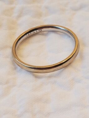 14K Solid White Gold Thin 2mm Wedding Band Ring Stamped